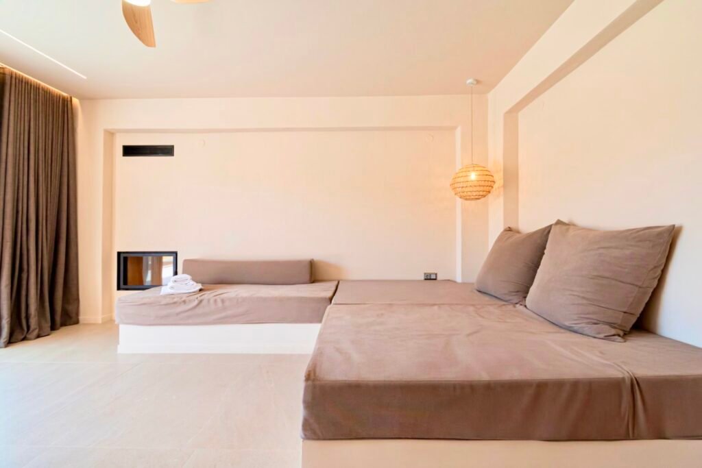 phos 3 living room