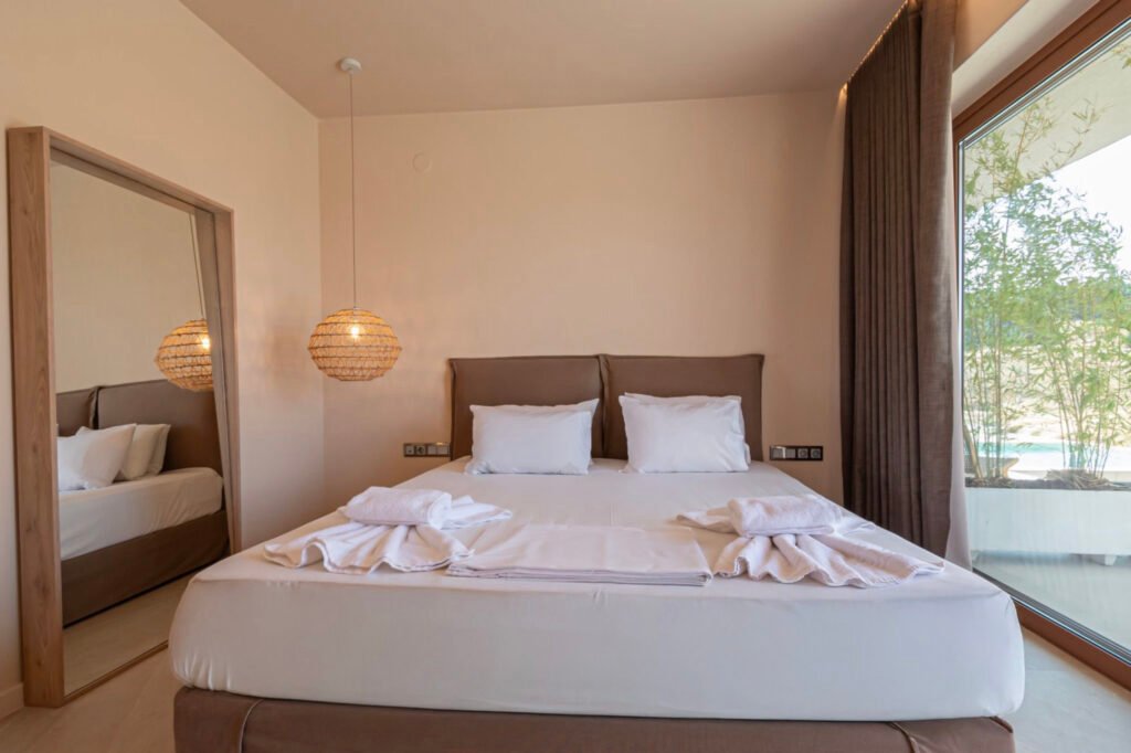 phos 2 bedroom