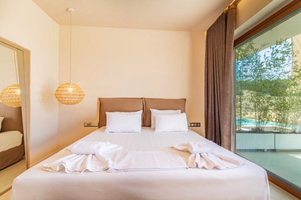 phos 3 bedroom